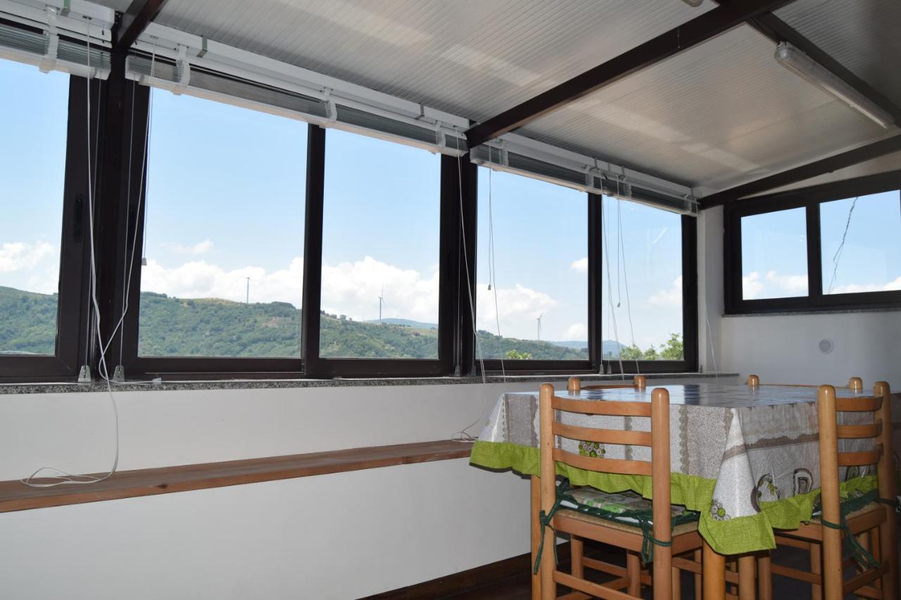 B&B La Terrazza Монталбано Еликона Екстериор снимка